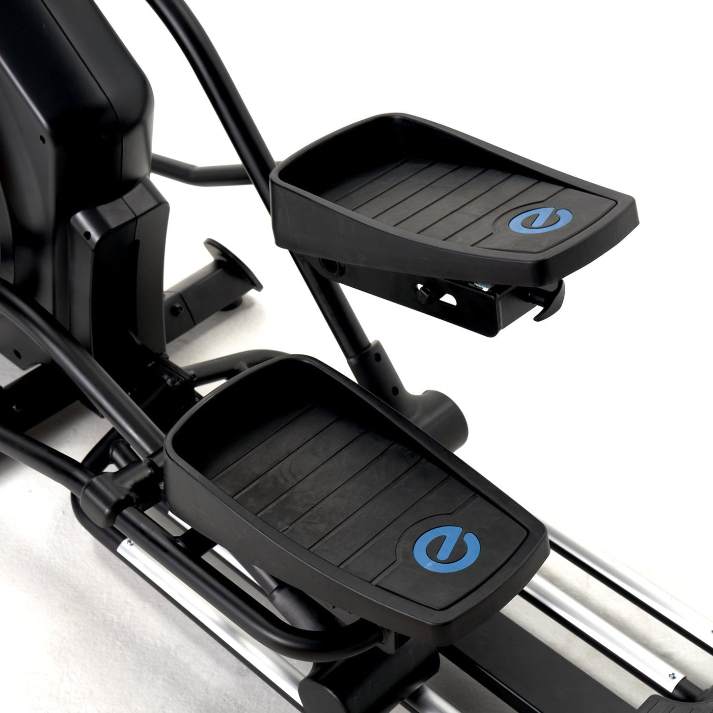 Echelon Ellipse EL-8s Smart Elliptical